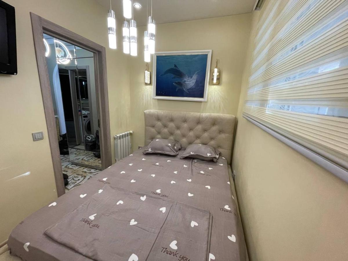 1 Bedroom Stylish Apartment In Tsum Tashkent Ngoại thất bức ảnh